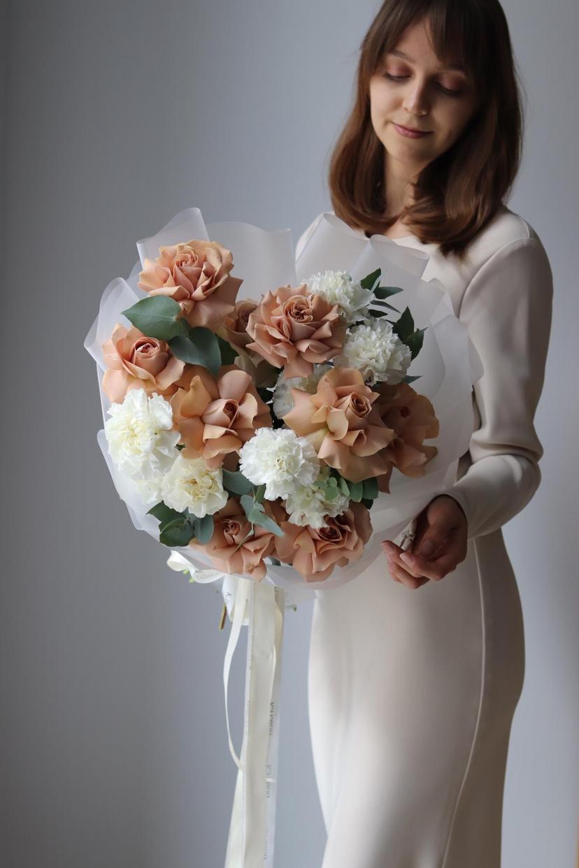 Nude Bloom [Нюд Блум]
