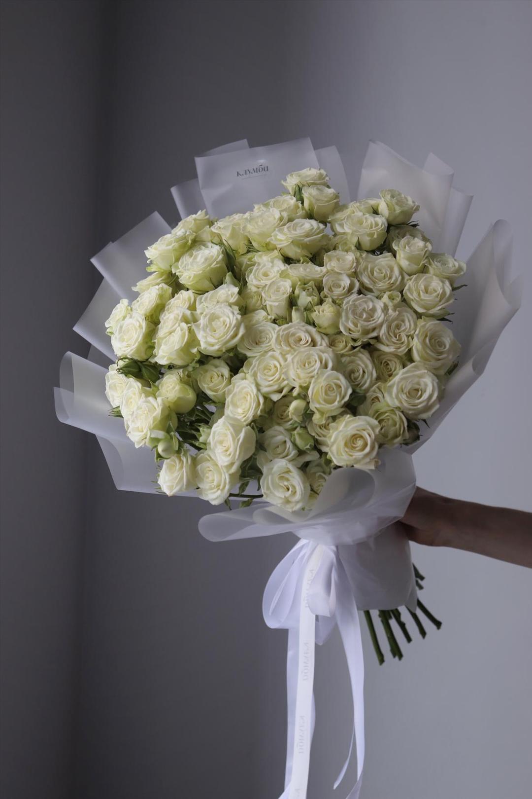 Букет роз «Сноу Флейк»