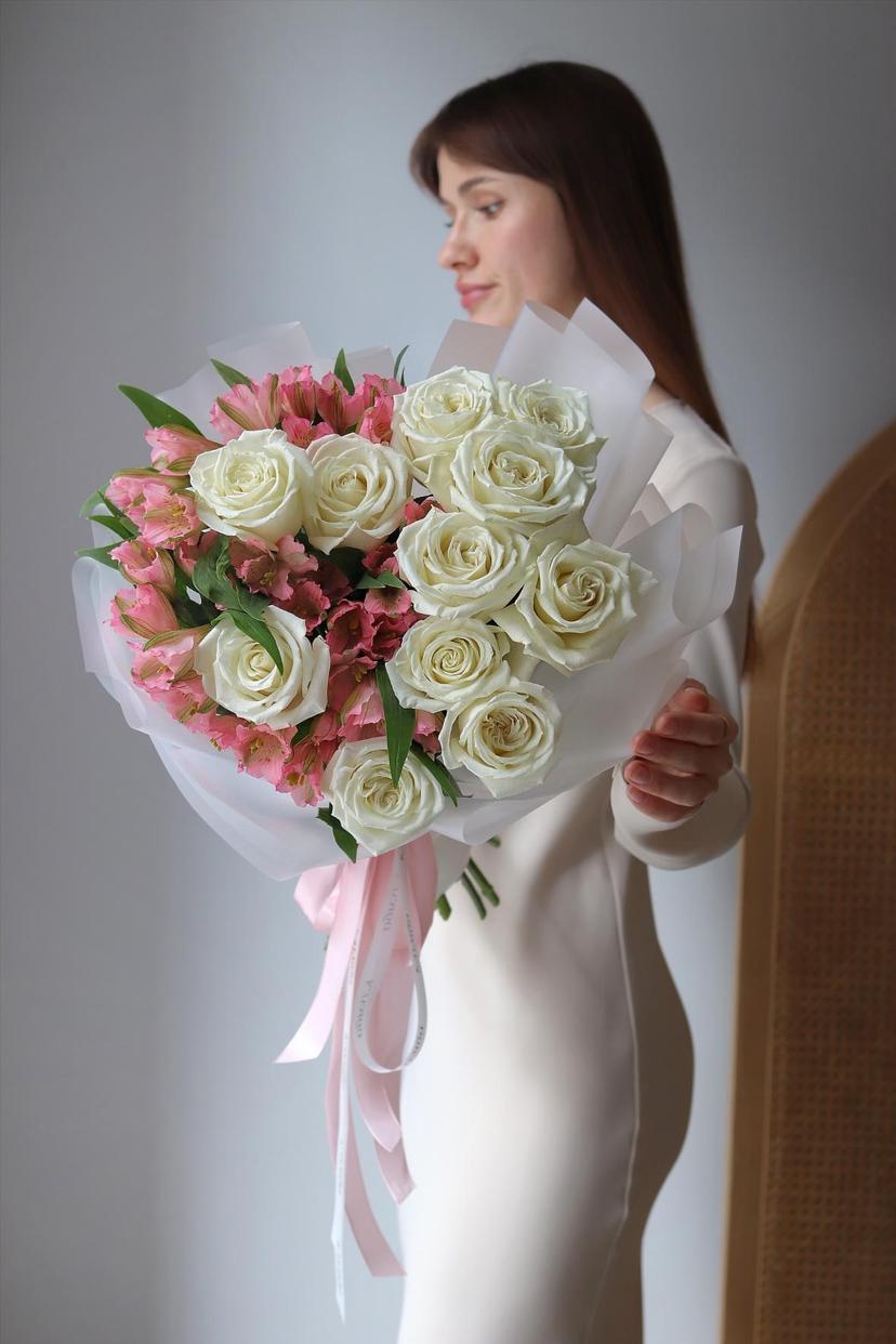 Плайя Бланка и альстромерия