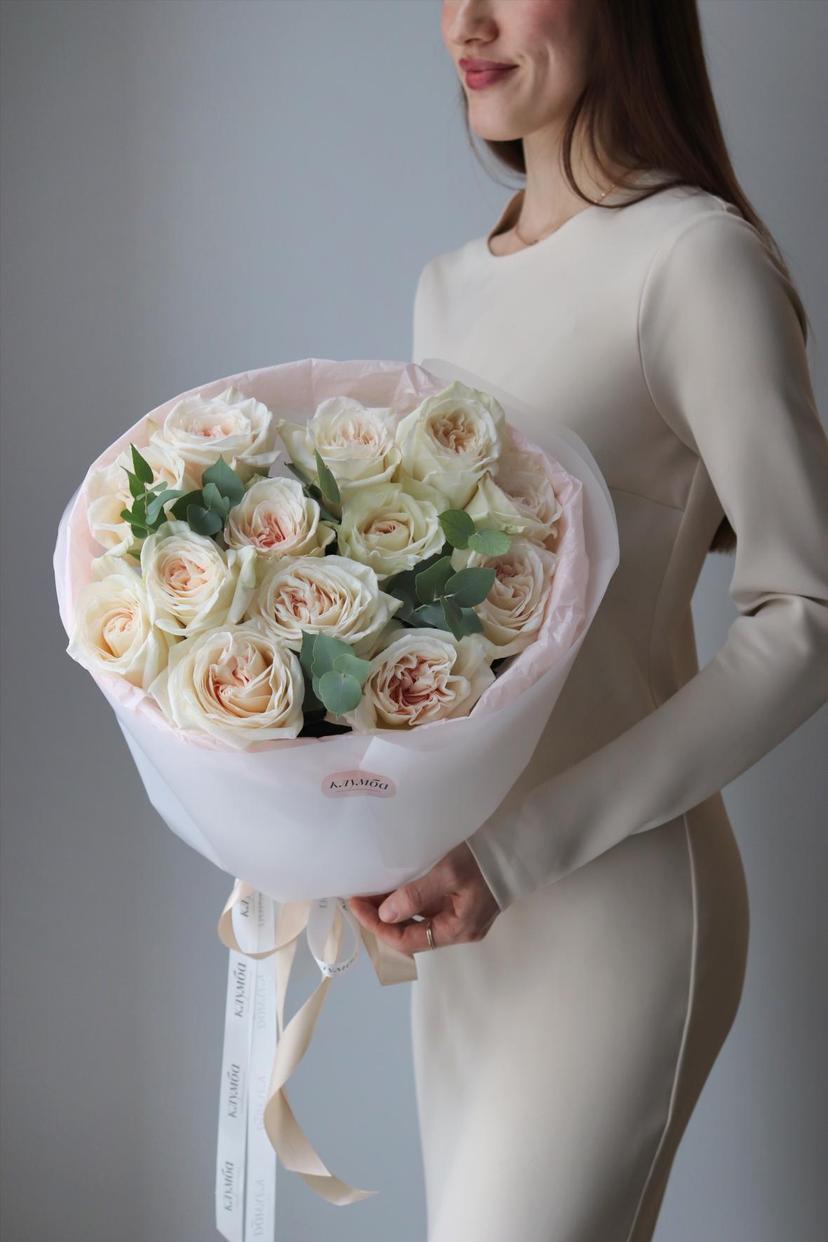 Букет роз «Вайт Охара»